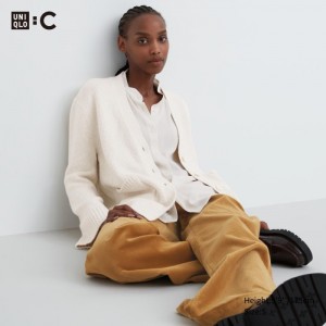 Kardigan Uniqlo Soft Knit V-Neck Flare Long-Sleeve Damske Biele Slovensko | Y250025