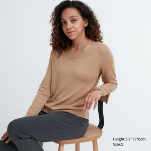 Sveter Uniqlo Extra Fine Merino V-Neck Long-Sleeve Damske Béžové Slovensko | I951540